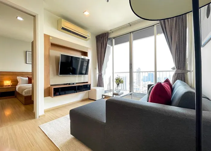 公寓 200m Bts L Large 47 Sqm L Rooftop Pool 曼谷