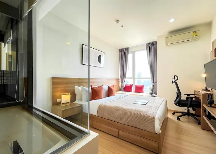 200m Bts L Large 47 Sqm L Rooftop Pool 公寓