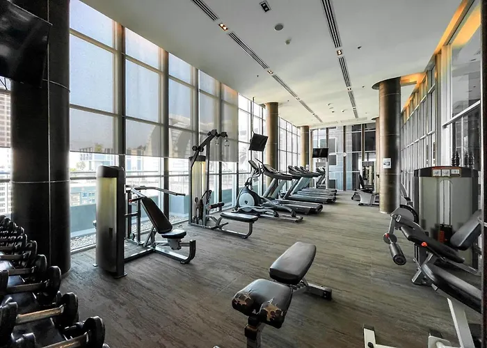 200m Bts L Large 47 Sqm L Rooftop Pool *